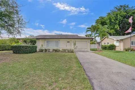 10106 NW 82nd Street Tamarac FL 33321