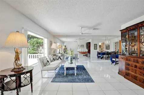 10106 NW 82nd Street Tamarac FL 33321