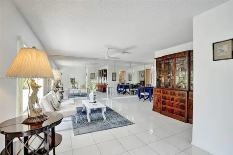 10106 NW 82nd Street Tamarac FL 33321