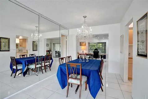 10106 NW 82nd Street Tamarac FL 33321