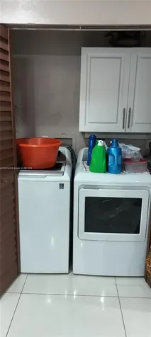 3149 W 68th Place Hialeah FL 33018
