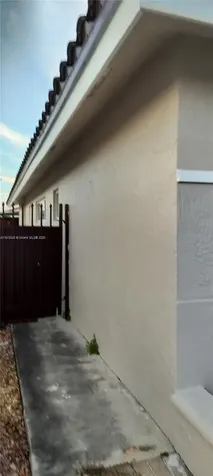 3149 W 68th Place Hialeah FL 33018