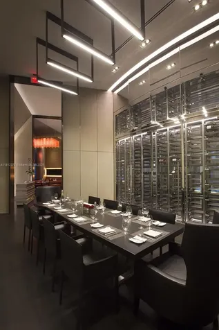 18555 Collins Avenue Sunny Isles Beach FL 33160