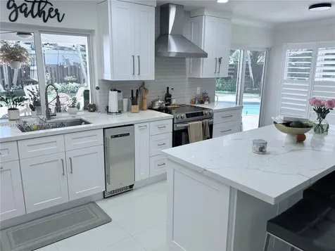 10421 SW 128th Avenue Miami FL 33186