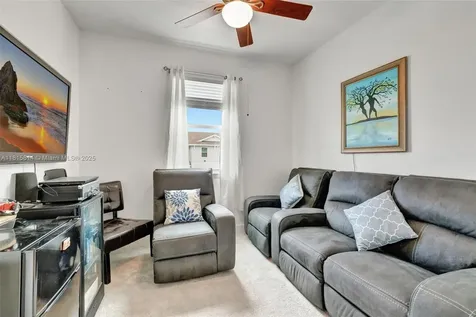 680 SE Lake Falls Street Port St. Lucie FL 34984
