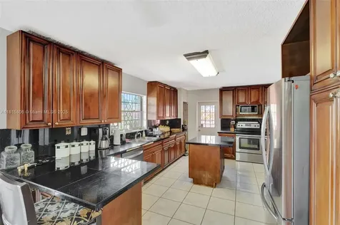 7815 SW 21st Terrace Miami FL 33155