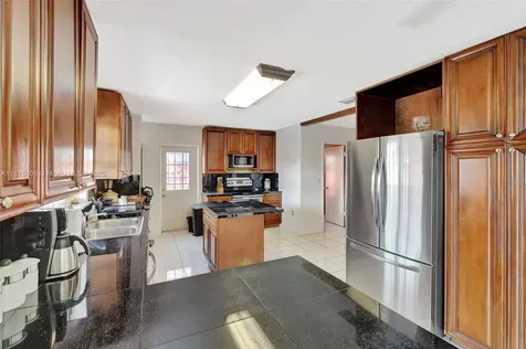 7815 SW 21st Terrace Miami FL 33155