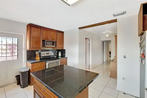 7815 SW 21st Terrace Miami FL 33155