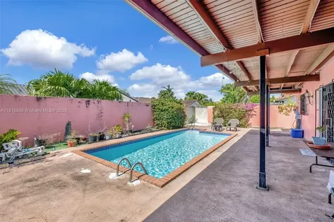 7815 SW 21st Terrace Miami FL 33155