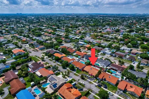 7815 SW 21st Terrace Miami FL 33155