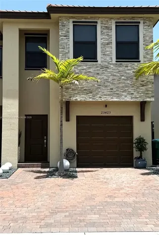 25423 SW 108th Court Homestead FL 33032