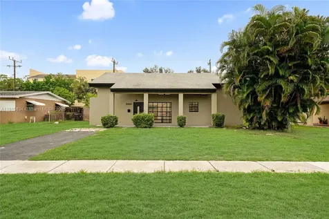 3460 NW 43rd Avenue Lauderdale Lakes FL 33319