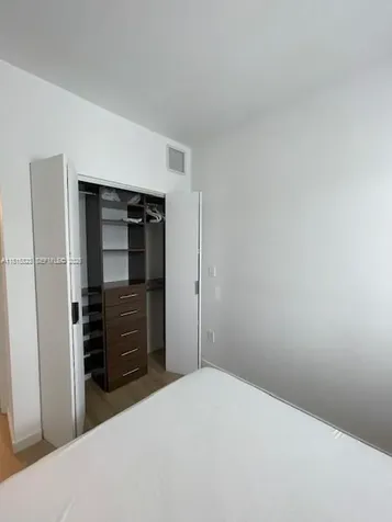 700 16th Street Miami Beach FL 33139