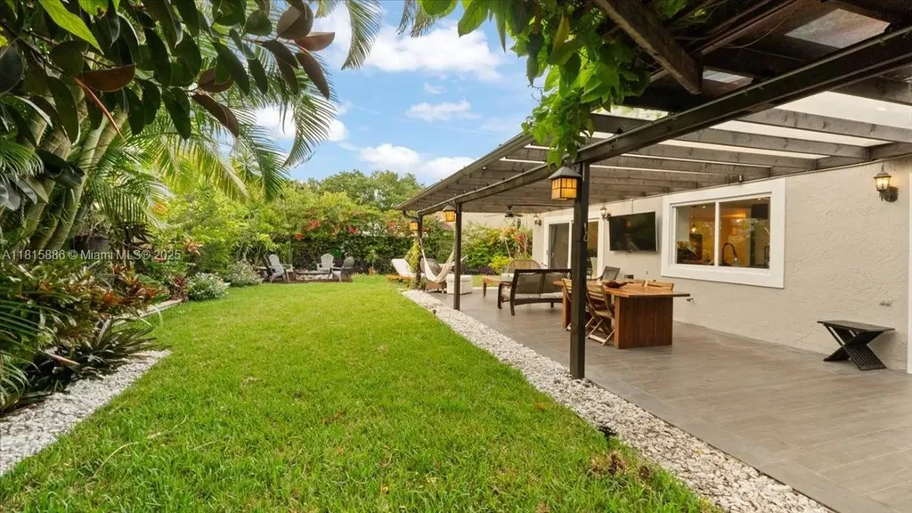 18701 Shauna Manor Drive Boca Raton FL 33496