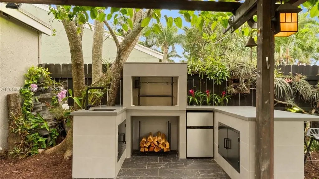 18701 Shauna Manor Drive Boca Raton FL 33496