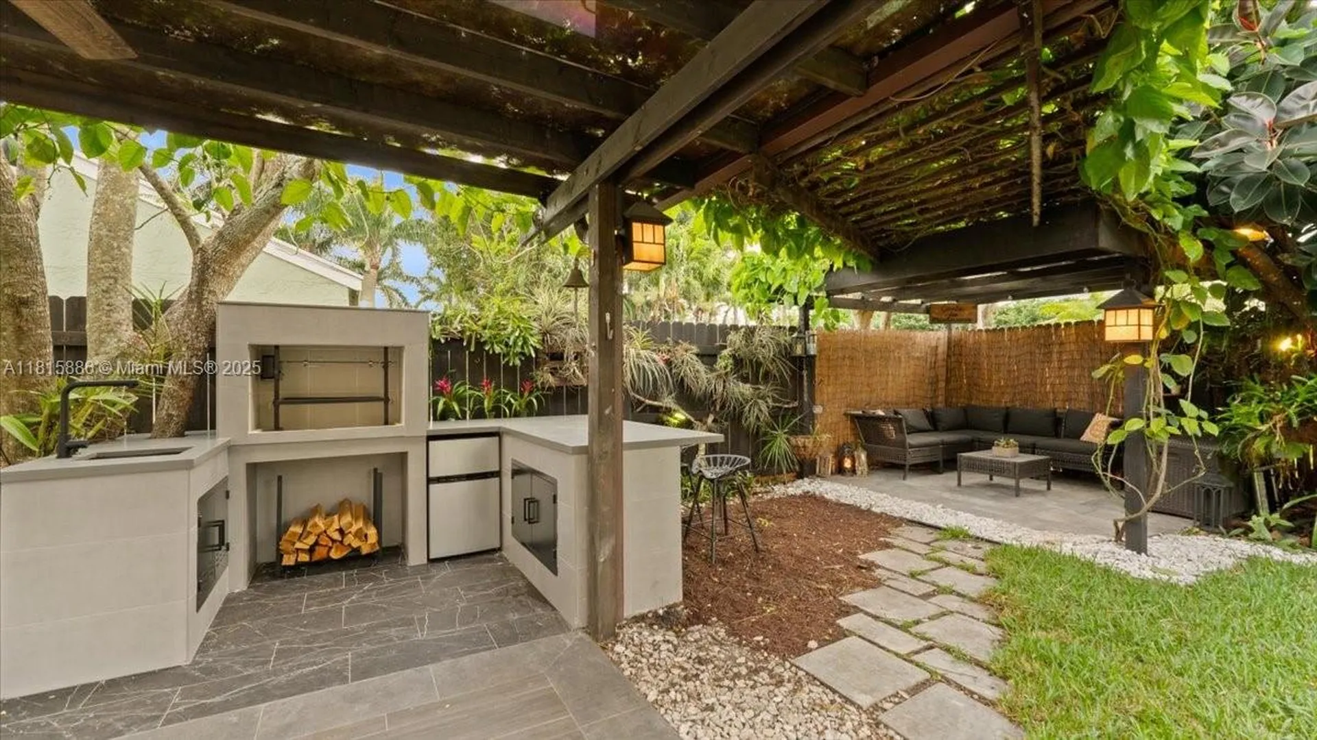 18701 Shauna Manor Drive Boca Raton FL 33496