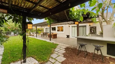 18701 Shauna Manor Drive Boca Raton FL 33496