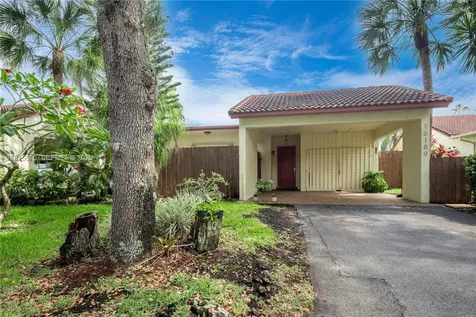 16189 Laurel Drive Weston FL 33326