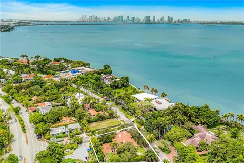 5905 N Bay Road Miami Beach FL 33140