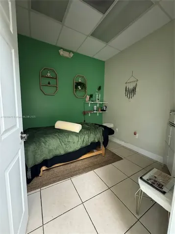 8759 NW 50th Street Lauderhill FL 33351