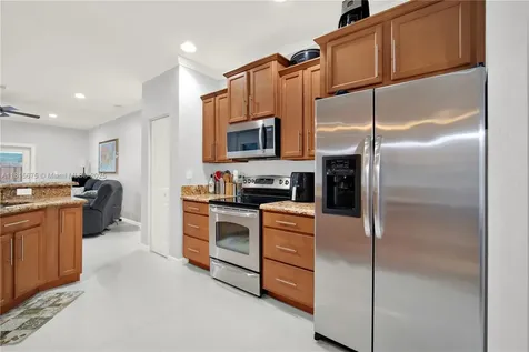 3456 NE 2nd Street Homestead FL 33033