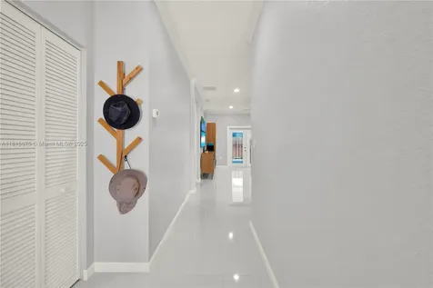 3456 NE 2nd Street Homestead FL 33033