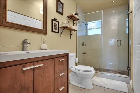 3320 SW 92nd Court Miami FL 33165