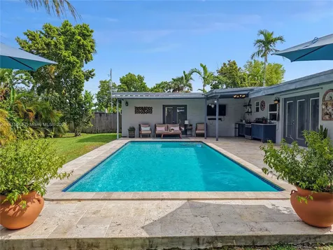 3320 SW 92nd Court Miami FL 33165