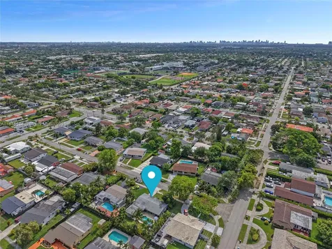 3320 SW 92nd Court Miami FL 33165