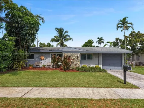 3320 SW 92nd Court Miami FL 33165