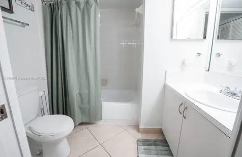 19601 E Country Club Drive Aventura FL 33180
