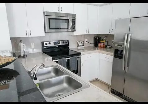 19601 E Country Club Drive Aventura FL 33180