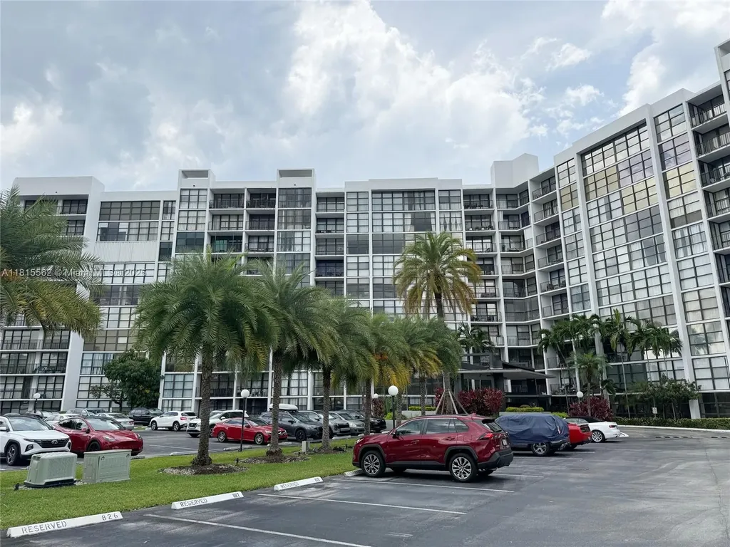 800 Parkview Drive Hallandale Beach FL 33009
