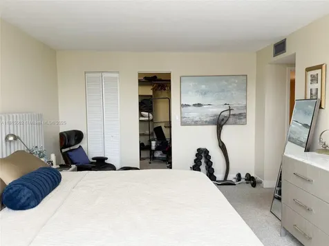 800 Parkview Drive Hallandale Beach FL 33009