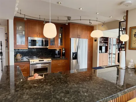 800 Parkview Drive Hallandale Beach FL 33009
