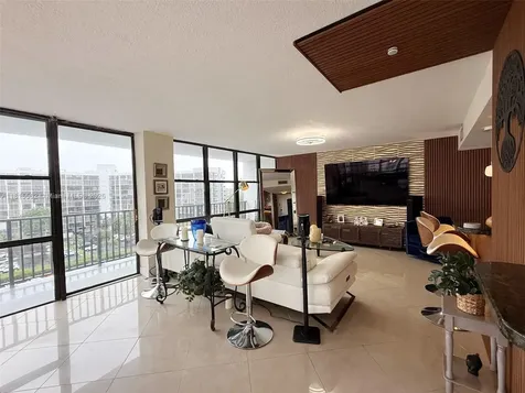 800 Parkview Drive Hallandale Beach FL 33009