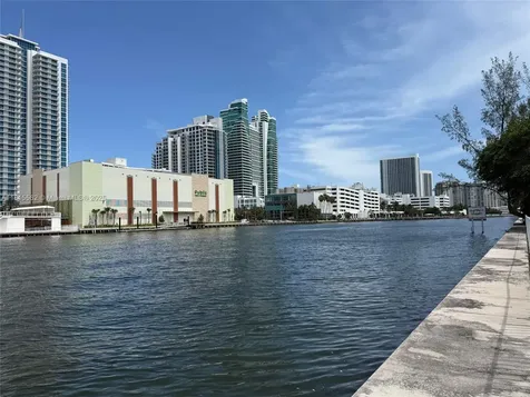800 Parkview Drive Hallandale Beach FL 33009