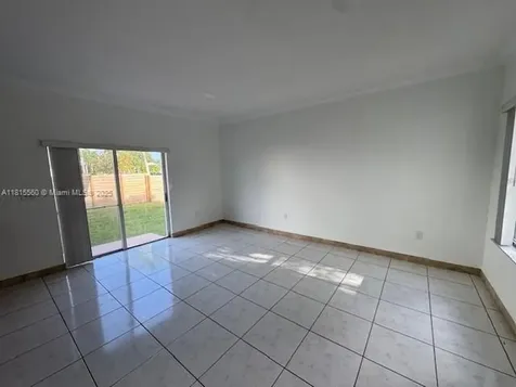 3260 SW 149th Avenue Miami FL 33185
