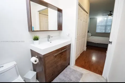 19801 E Country Club Drive Aventura FL 33180