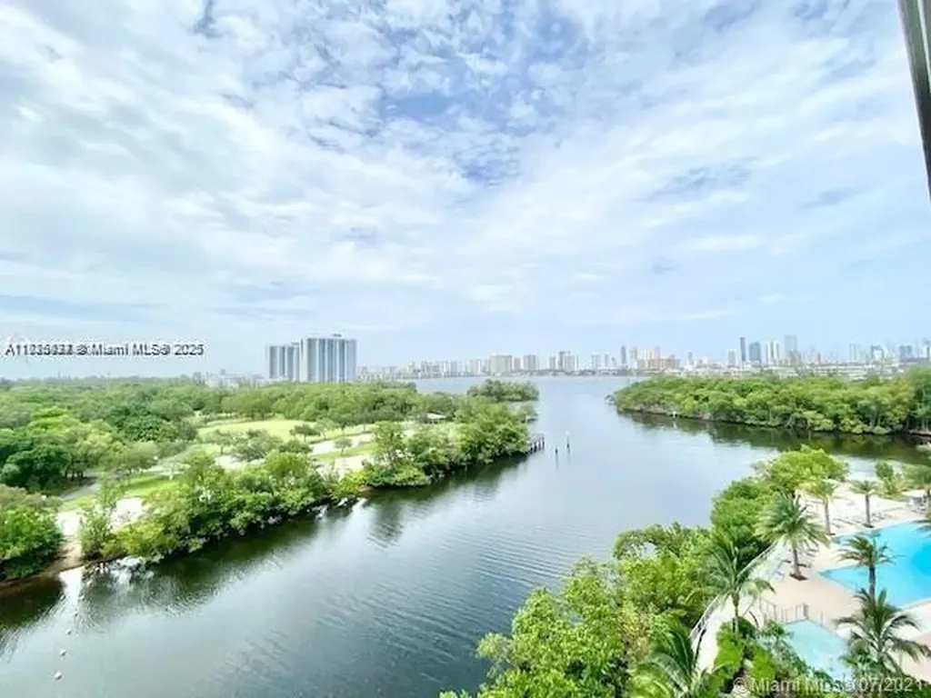 16385 Biscayne Boulevard North Miami Beach FL 33160