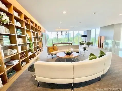 16385 Biscayne Boulevard North Miami Beach FL 33160