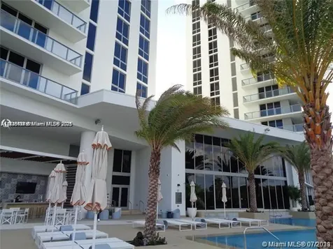 16385 Biscayne Boulevard North Miami Beach FL 33160