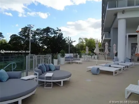 16385 Biscayne Boulevard North Miami Beach FL 33160