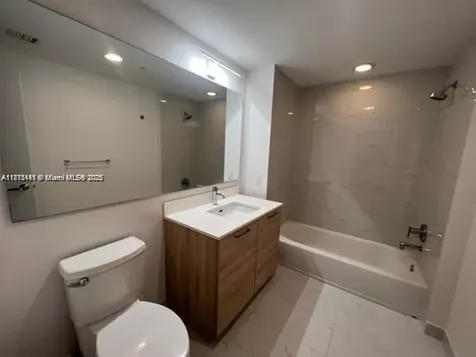 16385 Biscayne Boulevard North Miami Beach FL 33160