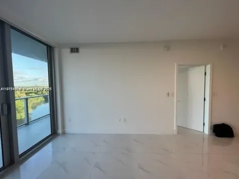 16385 Biscayne Boulevard North Miami Beach FL 33160