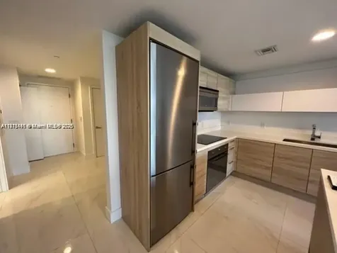 16385 Biscayne Boulevard North Miami Beach FL 33160