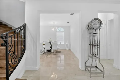6403 SW 162nd Path Miami FL 33193