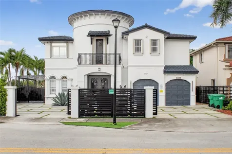 6403 SW 162nd Path Miami FL 33193