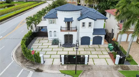 6403 SW 162nd Path Miami FL 33193