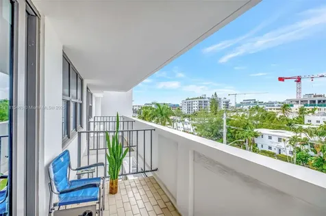 10101 E Bay Harbor Drive Bay Harbor Islands FL 33154